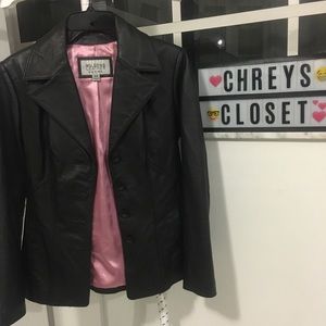 Women’s leather jacket size XS